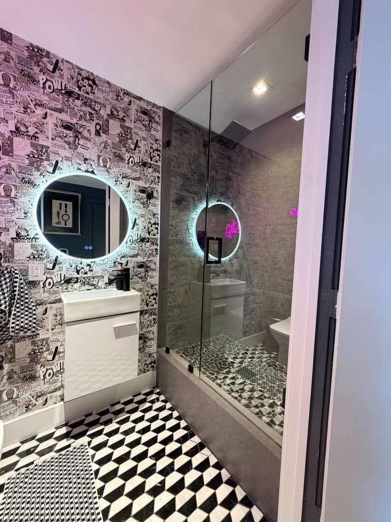 1050 Brickell Ave # 222, Miami FL 33131 — 14