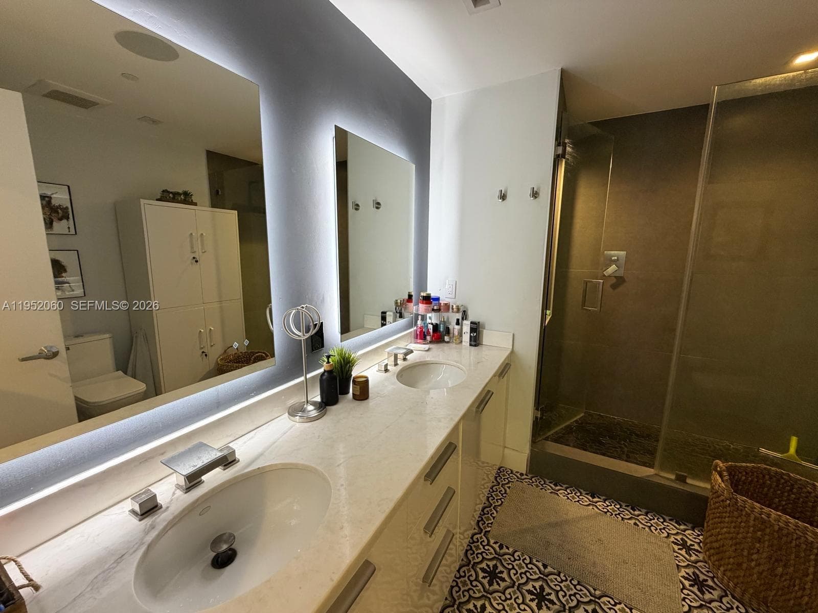 1050 Brickell Ave # 222, Miami FL 33131 — 21
