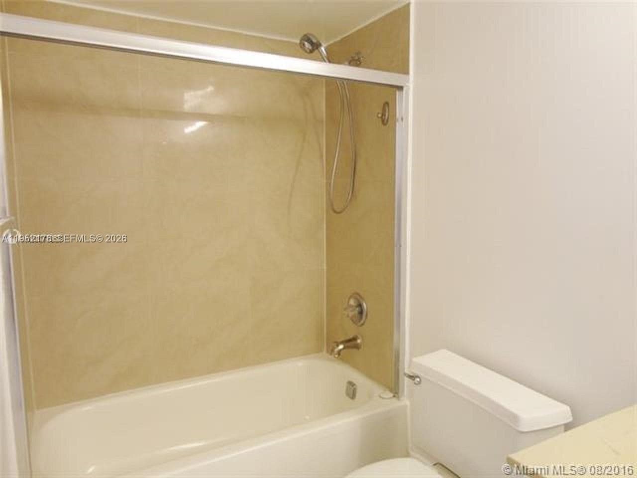 Winston Towers 600 Condo, Sunny Isles Beach, FL — 9