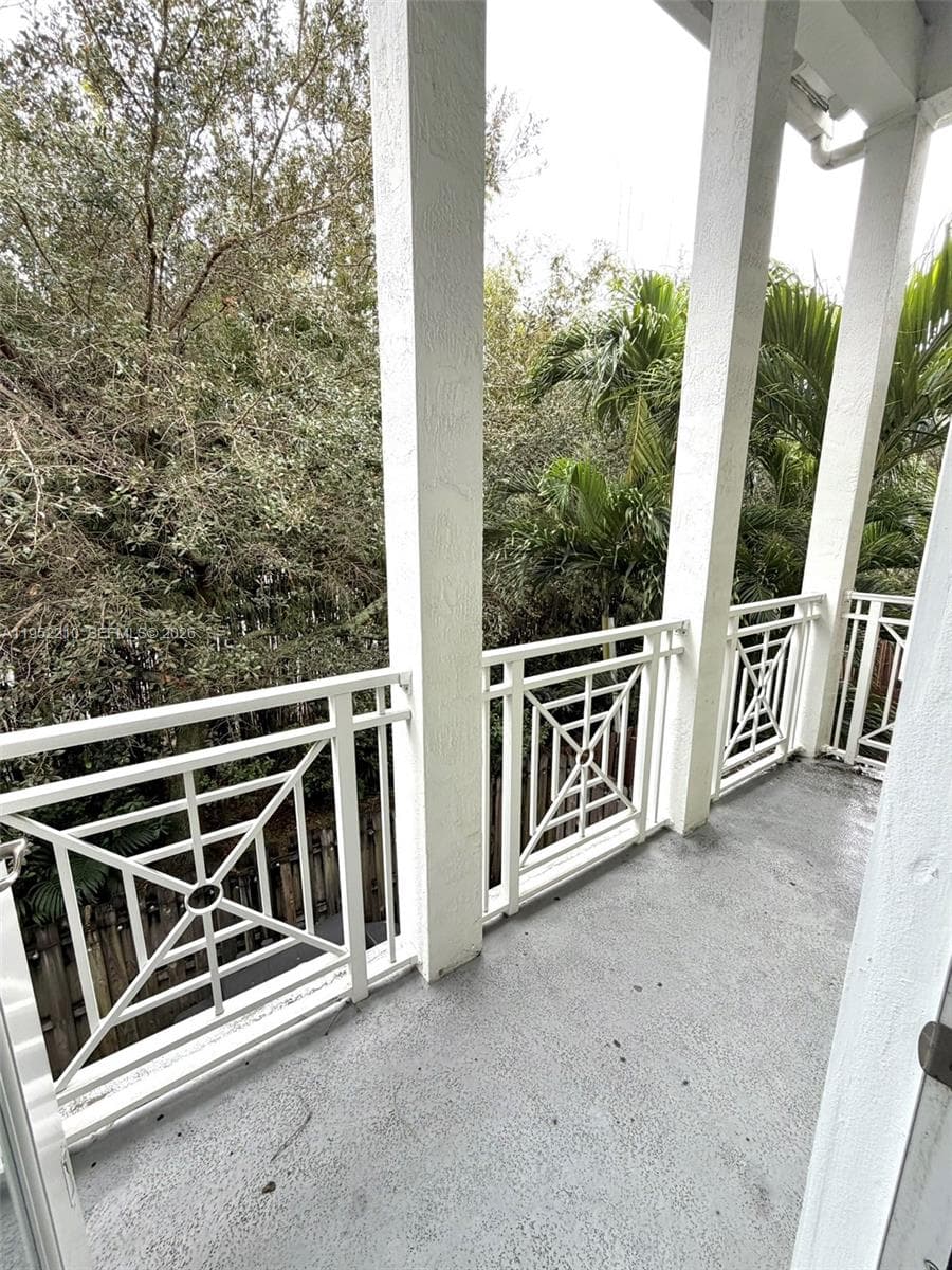 10780 NW 74th Ln, Doral FL 33178 — 52