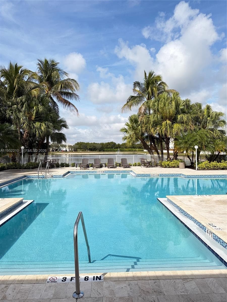 10780 NW 74th Ln, Doral FL 33178 — 63