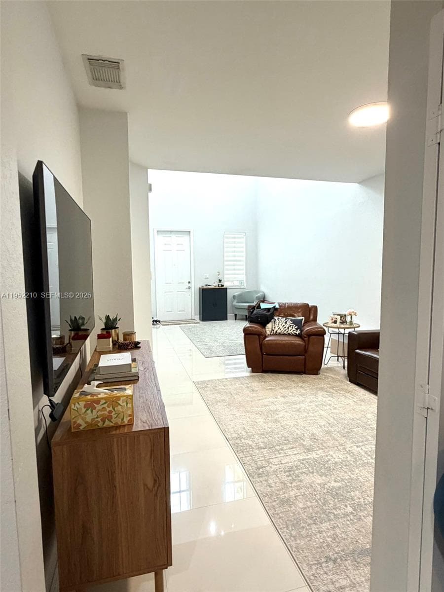 10780 NW 74th Ln, Doral FL 33178 — 10