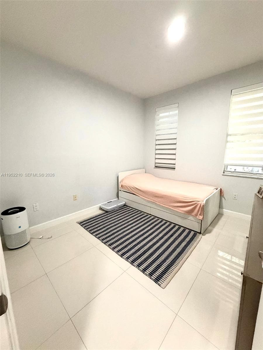 10780 NW 74th Ln, Doral FL 33178 — 19
