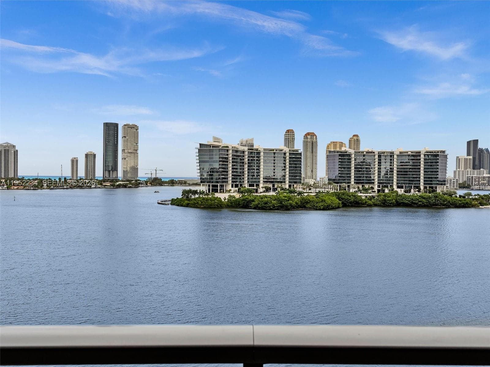 3300 NE 188th St # 718, Aventura FL 33180 — 17