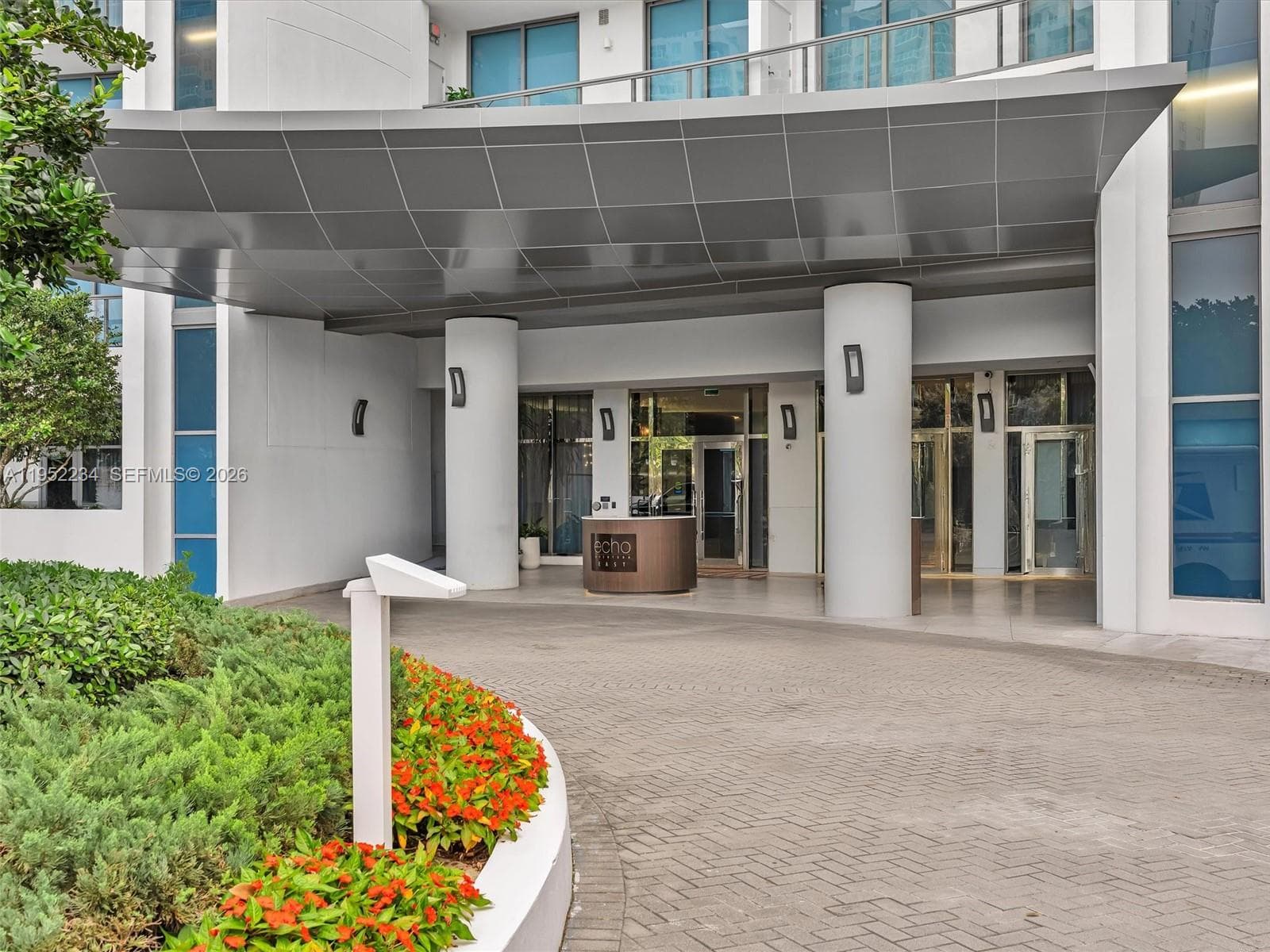 3300 NE 188th St # 718, Aventura FL 33180 — 71