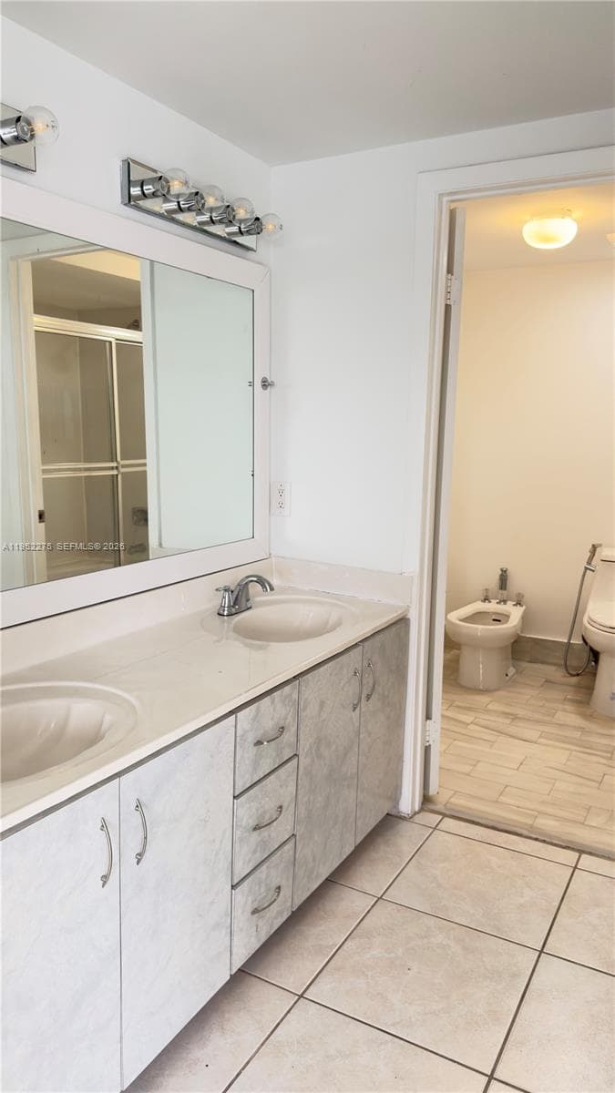 456 Poinciana Island dr # 1620, Sunny Isles Beach FL 33160 — 33