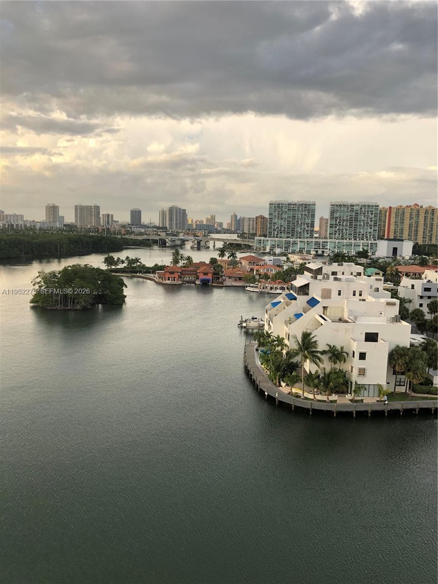 456 Poinciana Island dr # 1620, Sunny Isles Beach FL 33160 — 40