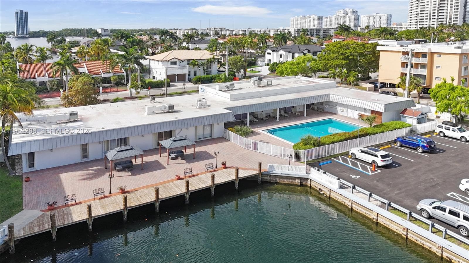 3600 NE 170th St # 312, North Miami Beach FL 33160 — 38