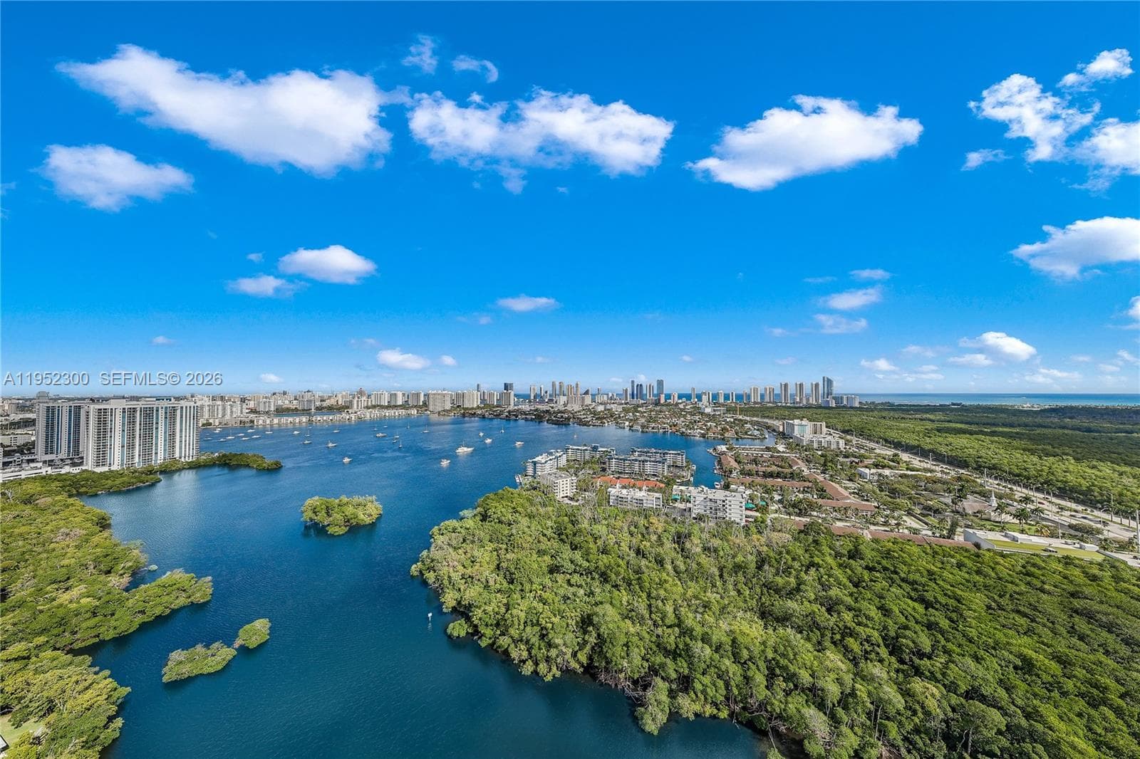 16385 Biscayne Blvd # 3217, North Miami Beach FL 33160 — 27