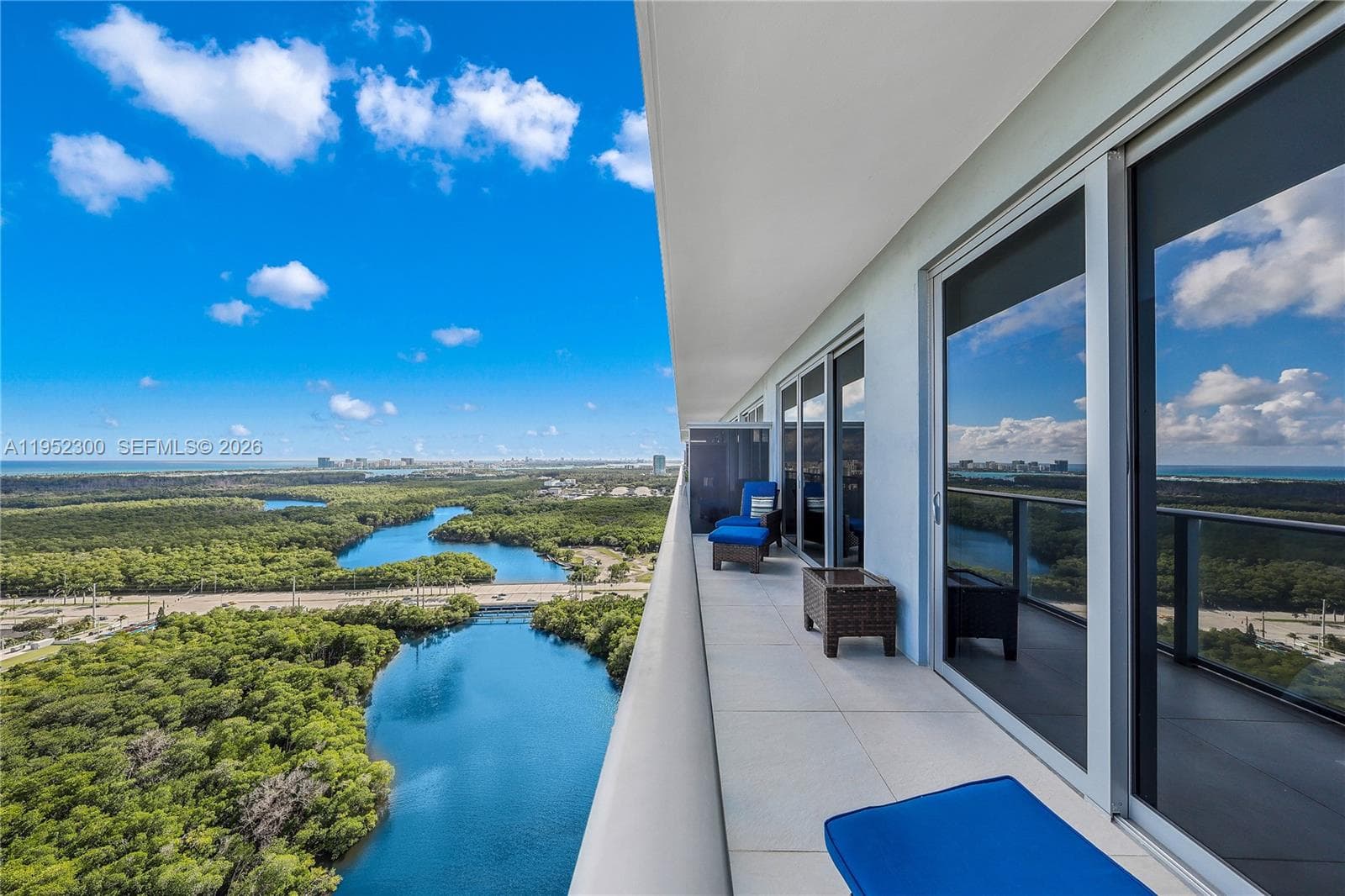 16385 Biscayne Blvd # 3217, North Miami Beach FL 33160 — 26