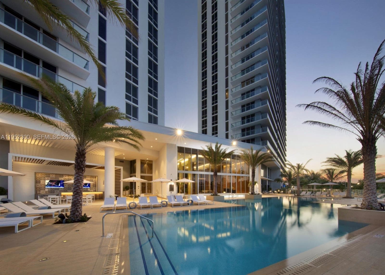16385 Biscayne Blvd # 3217, North Miami Beach FL 33160 — 38