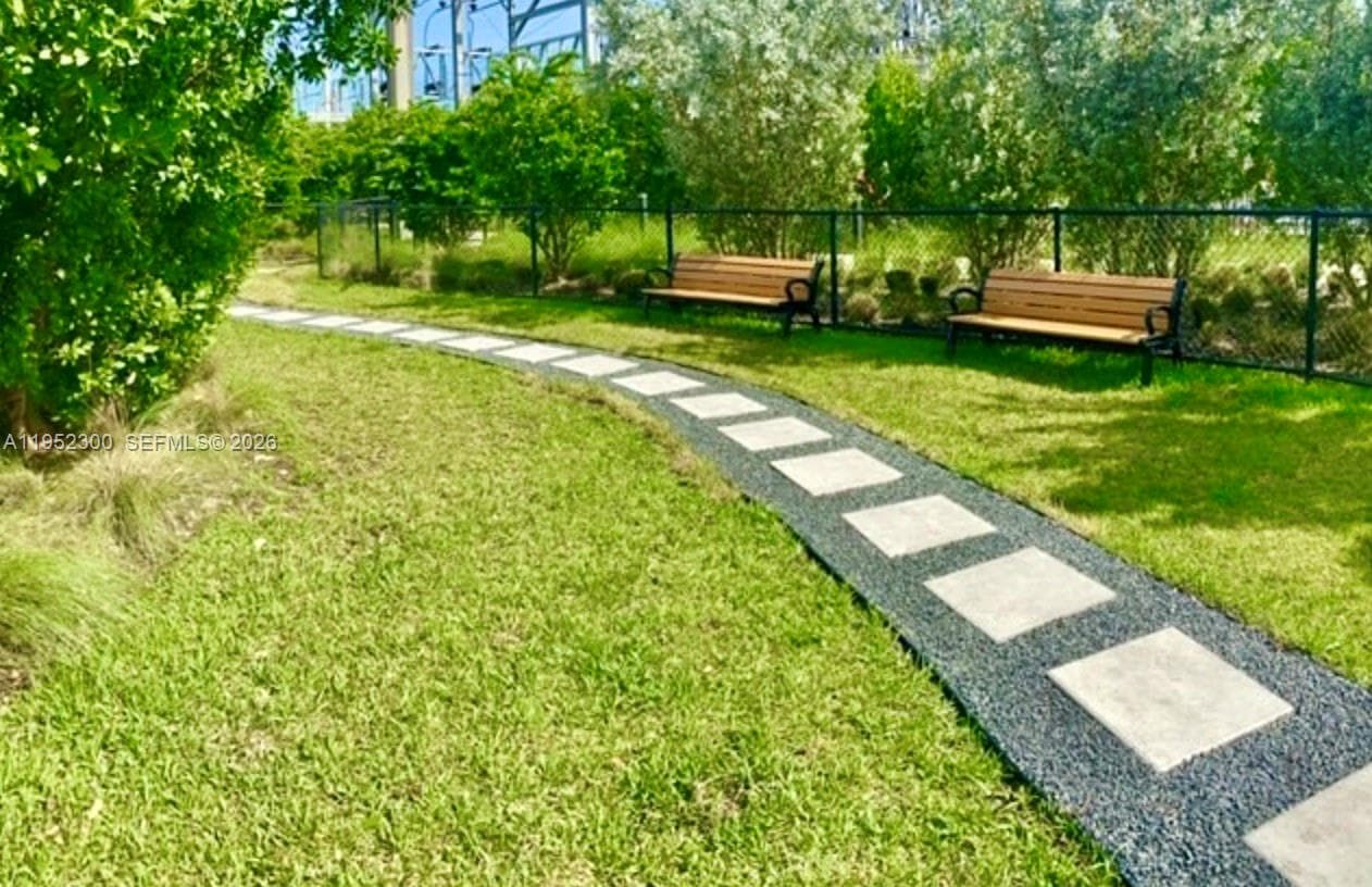 16385 Biscayne Blvd # 3217, North Miami Beach FL 33160 — 50