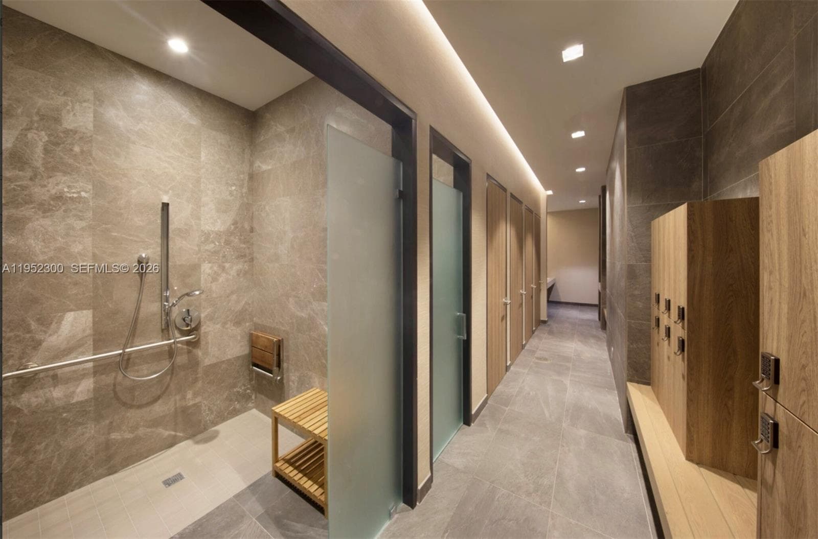 16385 Biscayne Blvd # 3217, North Miami Beach FL 33160 — 58