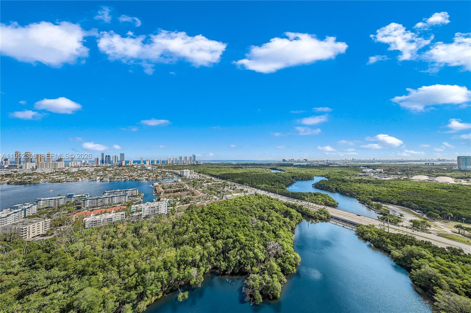 16385 Biscayne Blvd # 3217, North Miami Beach FL 33160 — 25