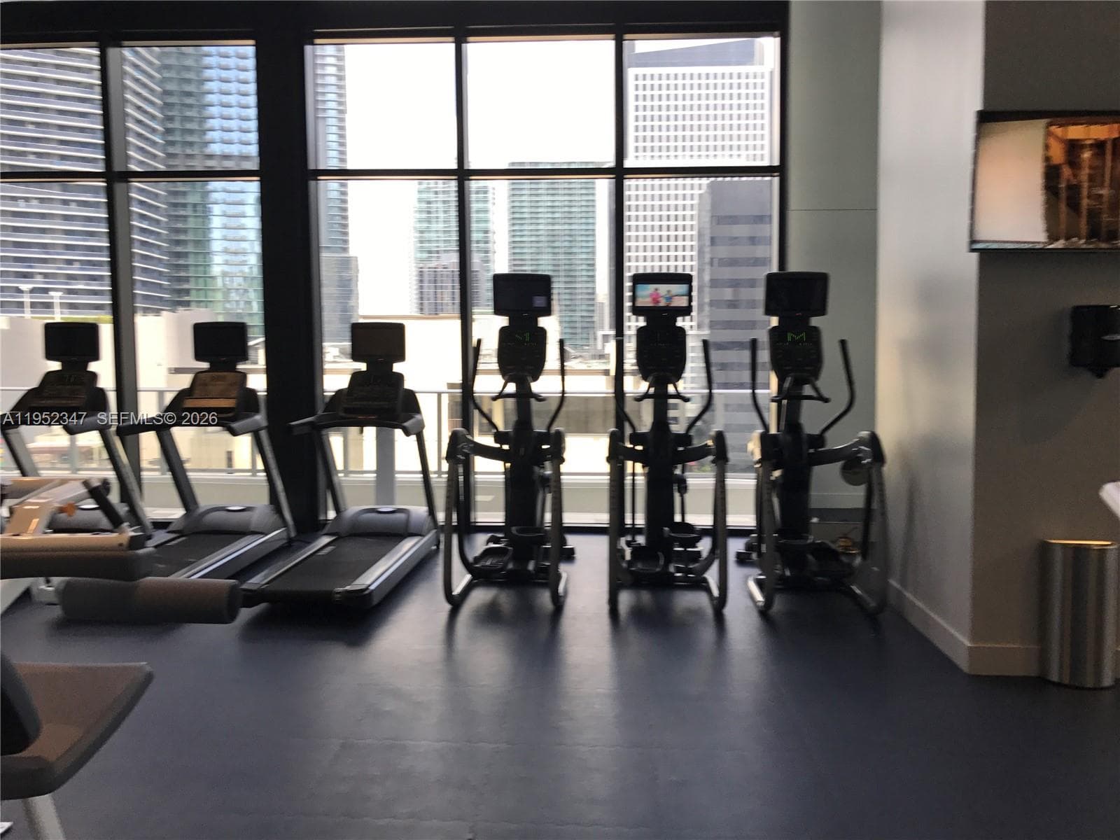 1010 BRICKELL AVE # 2110, Miami FL 33131 — 13