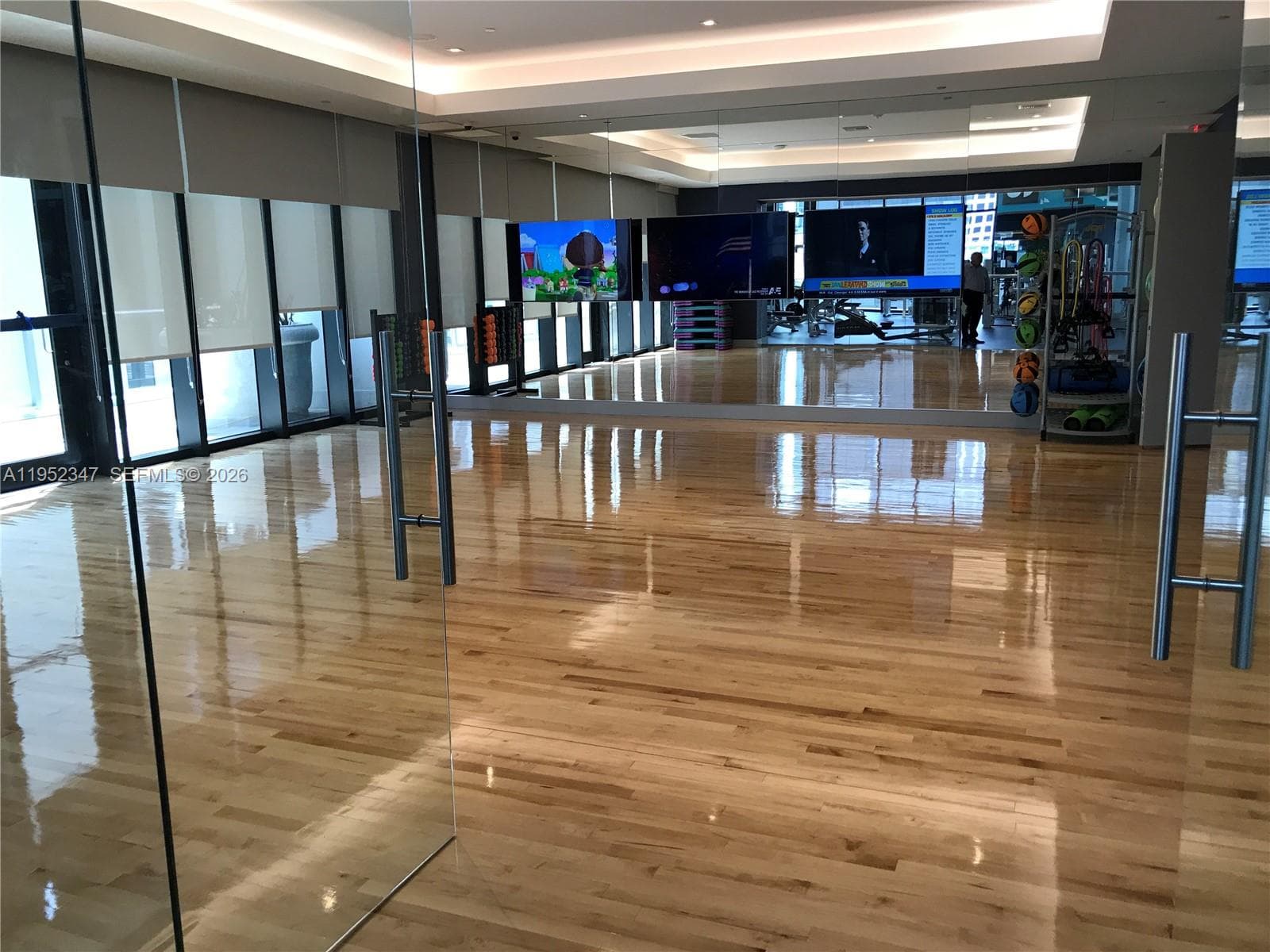 1010 BRICKELL AVE # 2110, Miami FL 33131 — 16