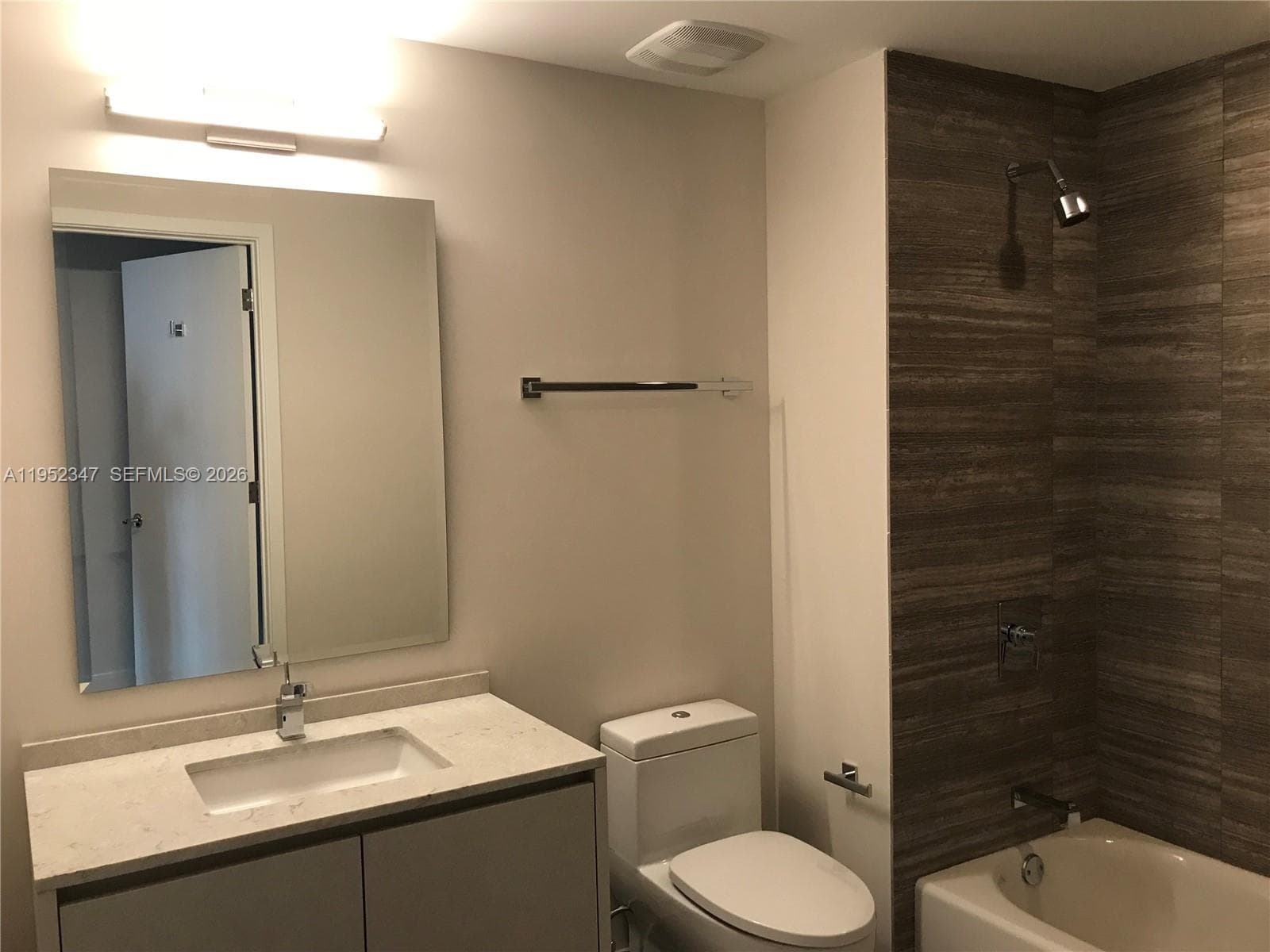 1010 BRICKELL AVE # 2110, Miami FL 33131 — 3