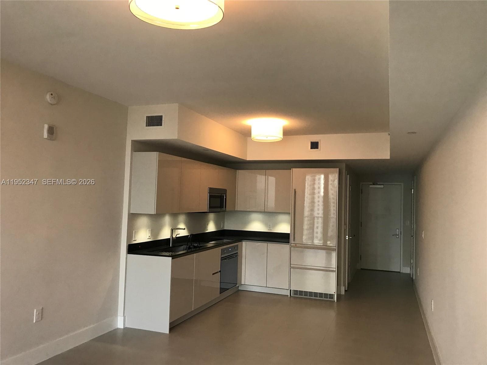 1010 BRICKELL AVE # 2110, Miami FL 33131 — 31