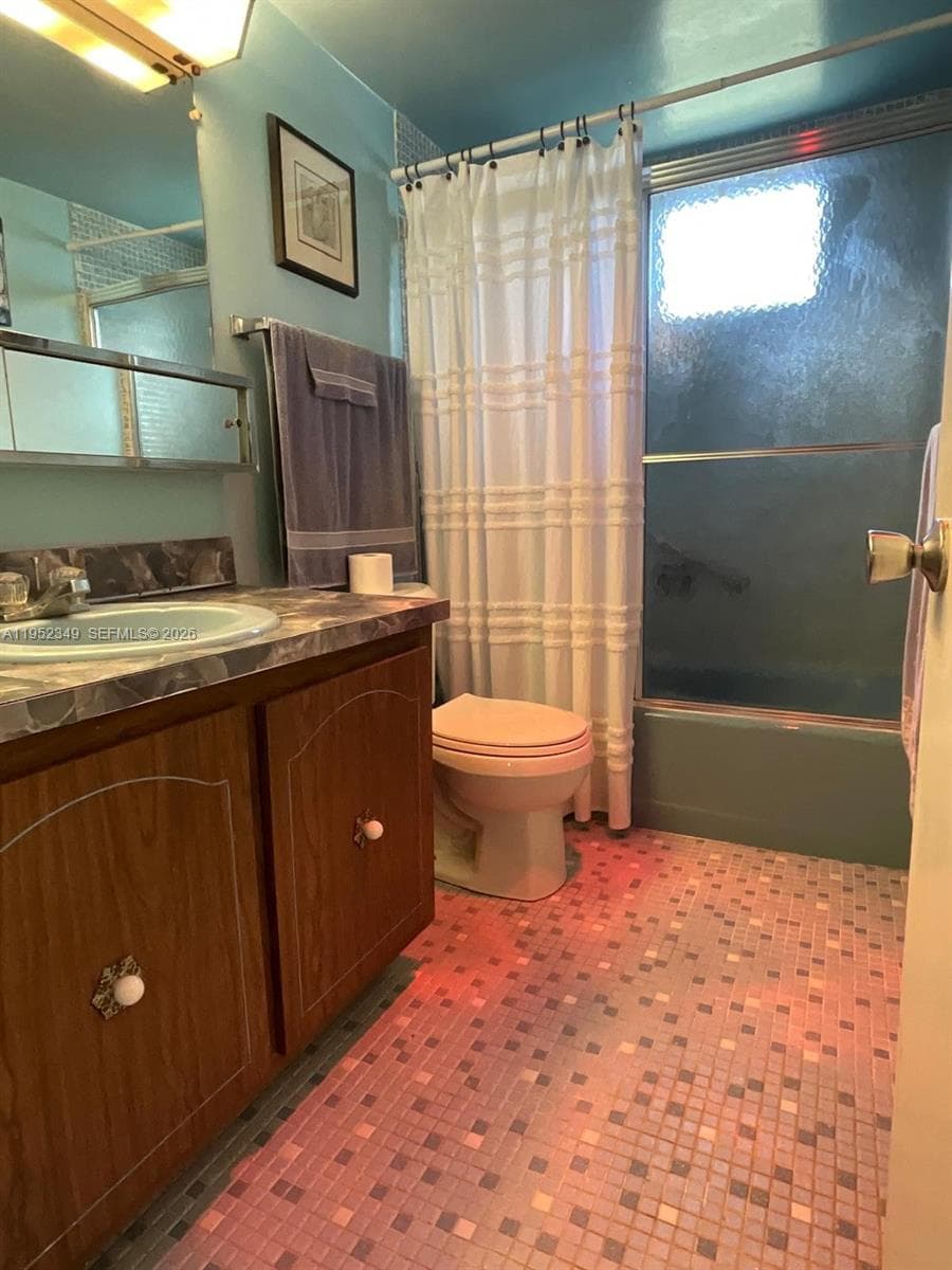3600 NE 170th St # 107, North Miami Beach FL 33160 — 19