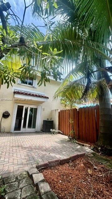 560 NW 82nd Pl # 306, Miami FL 33126 — 52