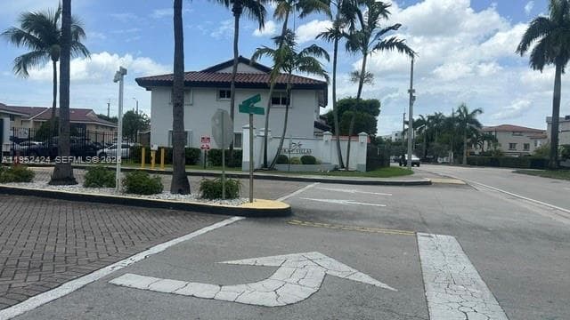 560 NW 82nd Pl # 306, Miami FL 33126 — 47