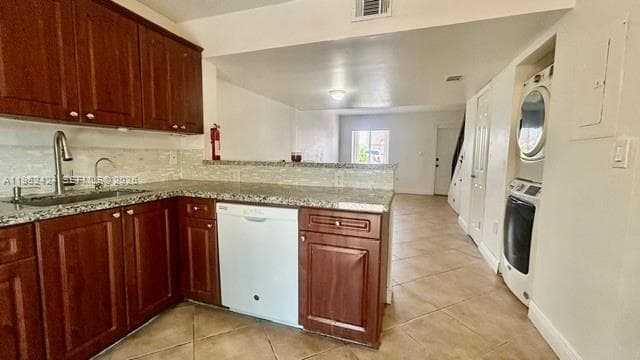 560 NW 82nd Pl # 306, Miami FL 33126 — 20