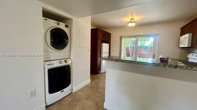 560 NW 82nd Pl # 306, Miami FL 33126 — 19