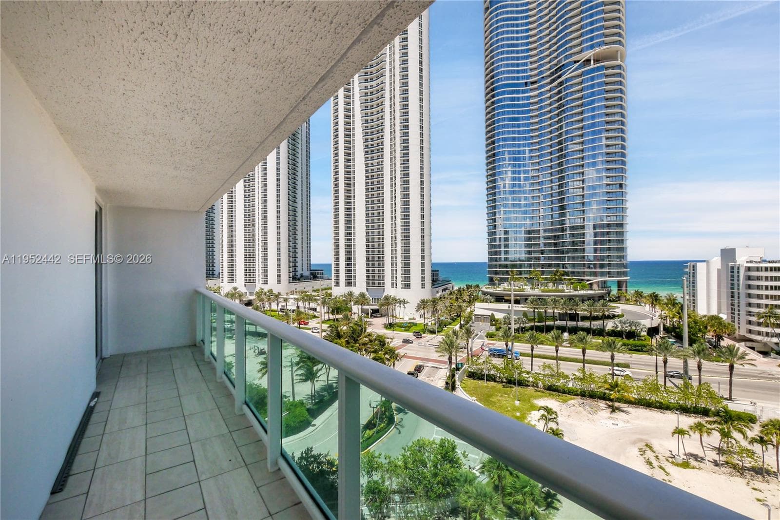 100 Bayview Dr # 1008, Sunny Isles Beach FL 33160 — 36