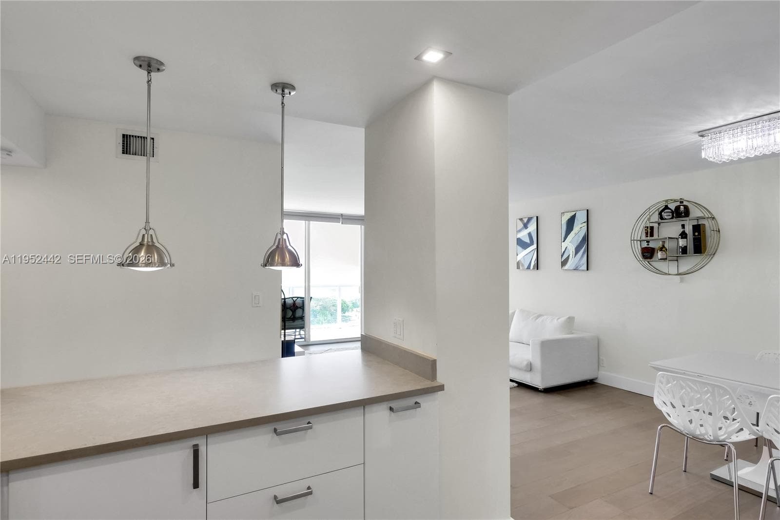 100 Bayview Dr # 1008, Sunny Isles Beach FL 33160 — 10