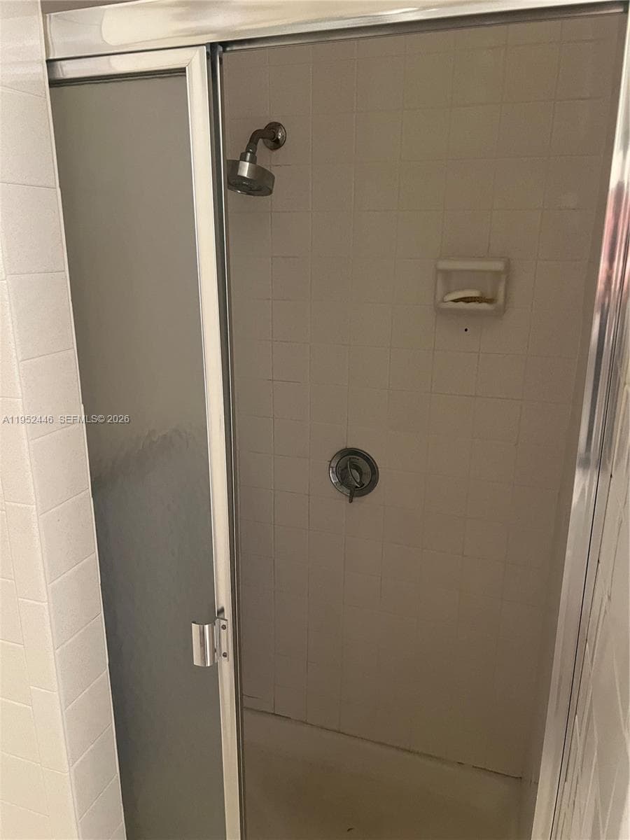 9801 Collins Ave, Bal Harbour FL 33154 — 4