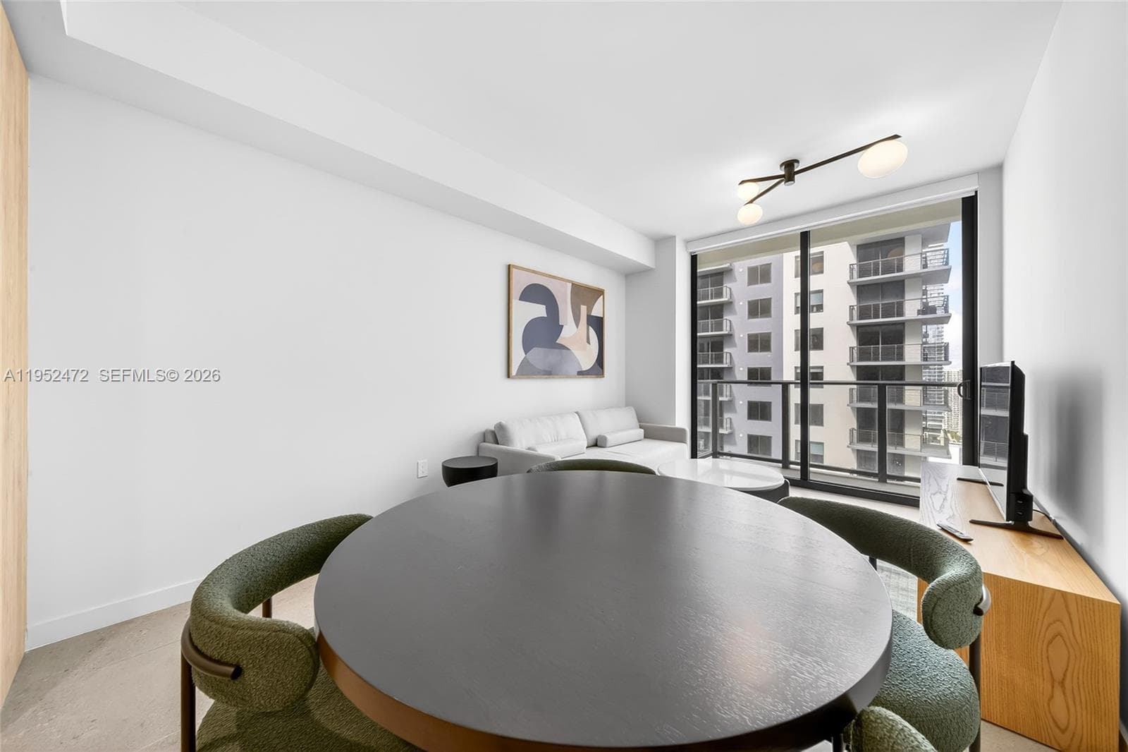 11 NE 6 ST # 3210, Miami FL 33132 — 30