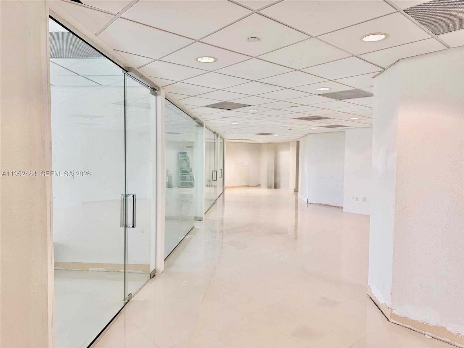 2100 Ponce De Leon Blvd # 604, Coral Gables FL 33134 — 3