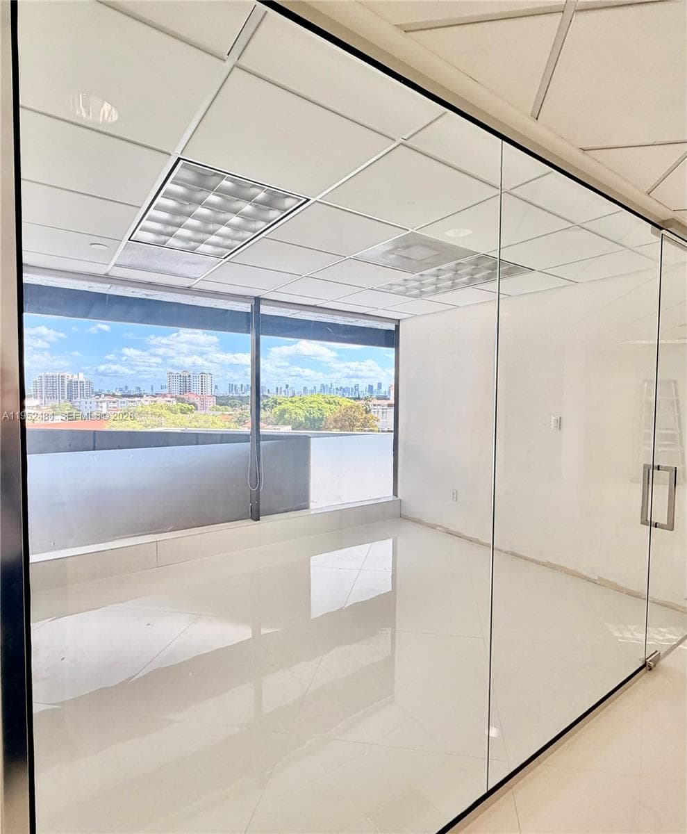 2100 Ponce De Leon Blvd # 604, Coral Gables FL 33134 — 4