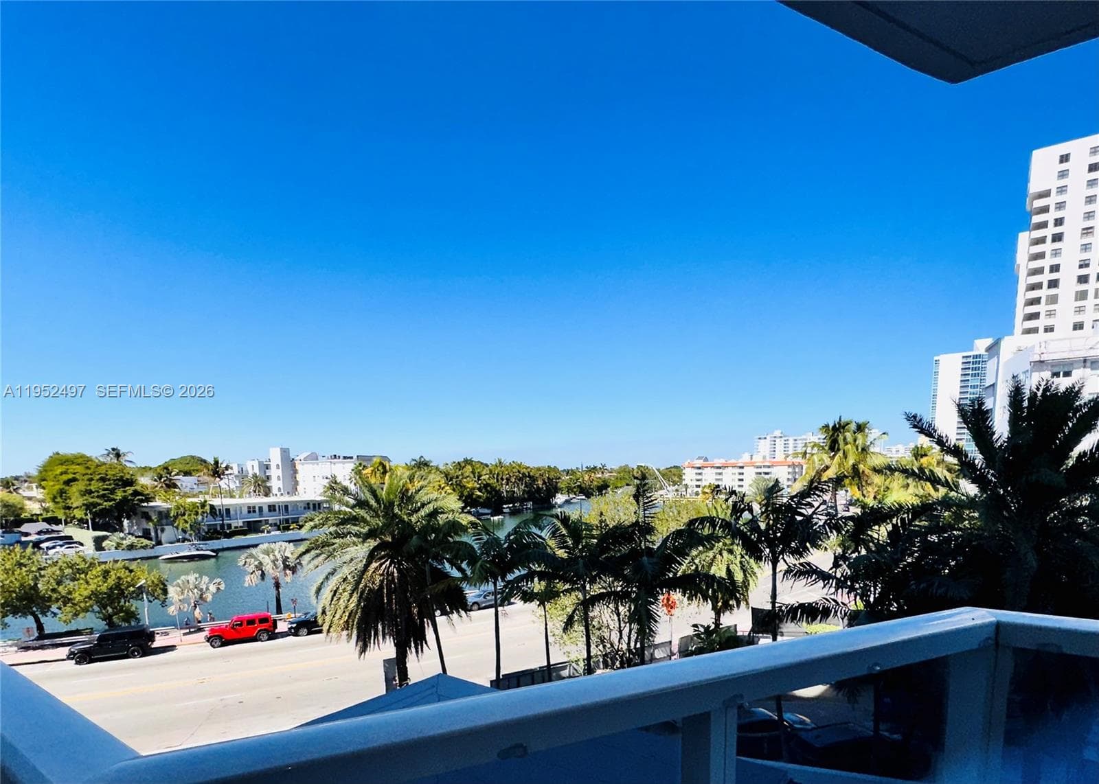 2401 Collins Ave # 509, Miami Beach FL 33140 — 13