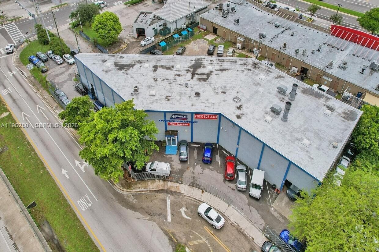 660 NW 137th St, North Miami FL 33168 — 5