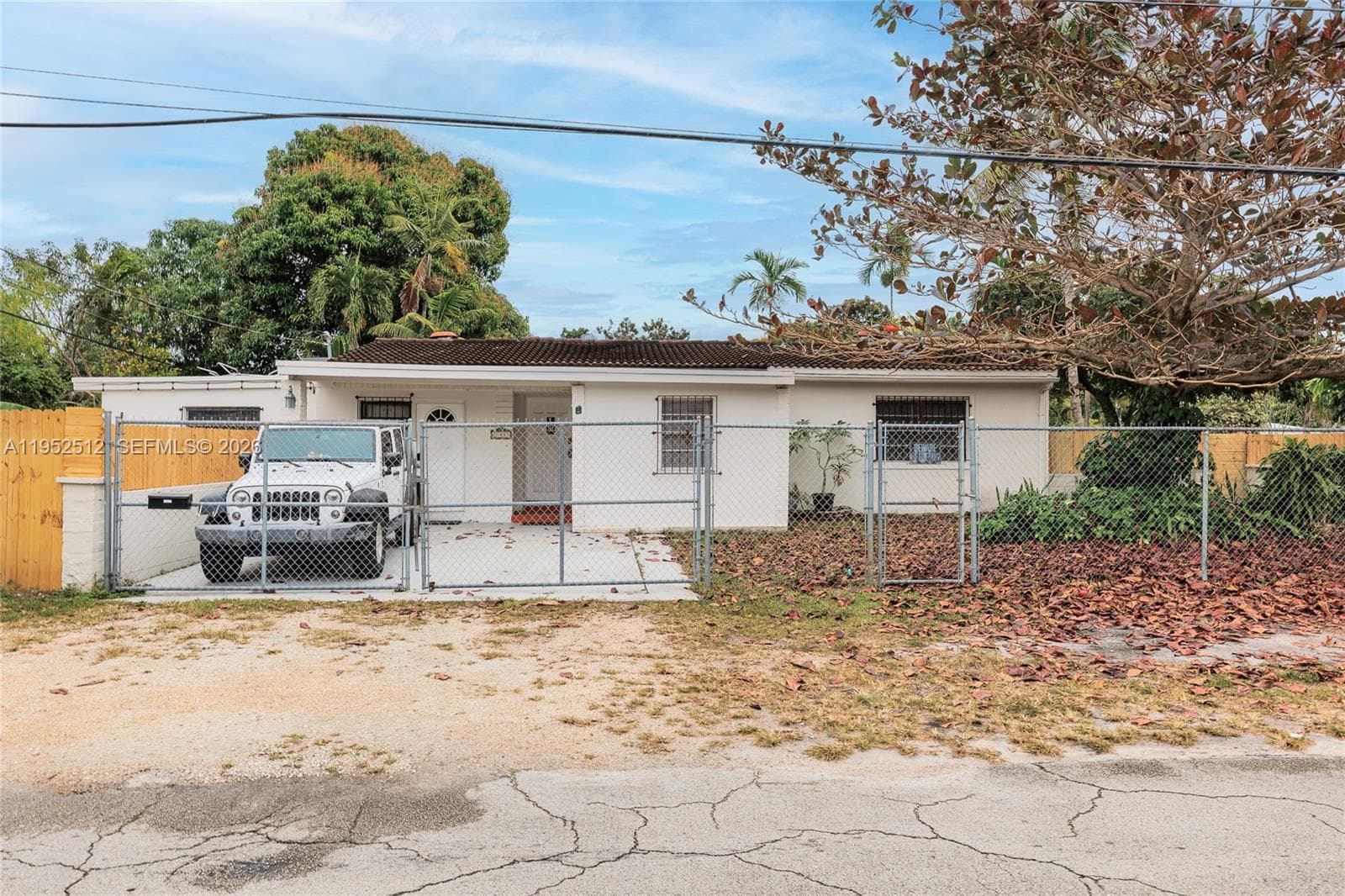 14601 NW 10th Ave, Miami FL 33168 — 3