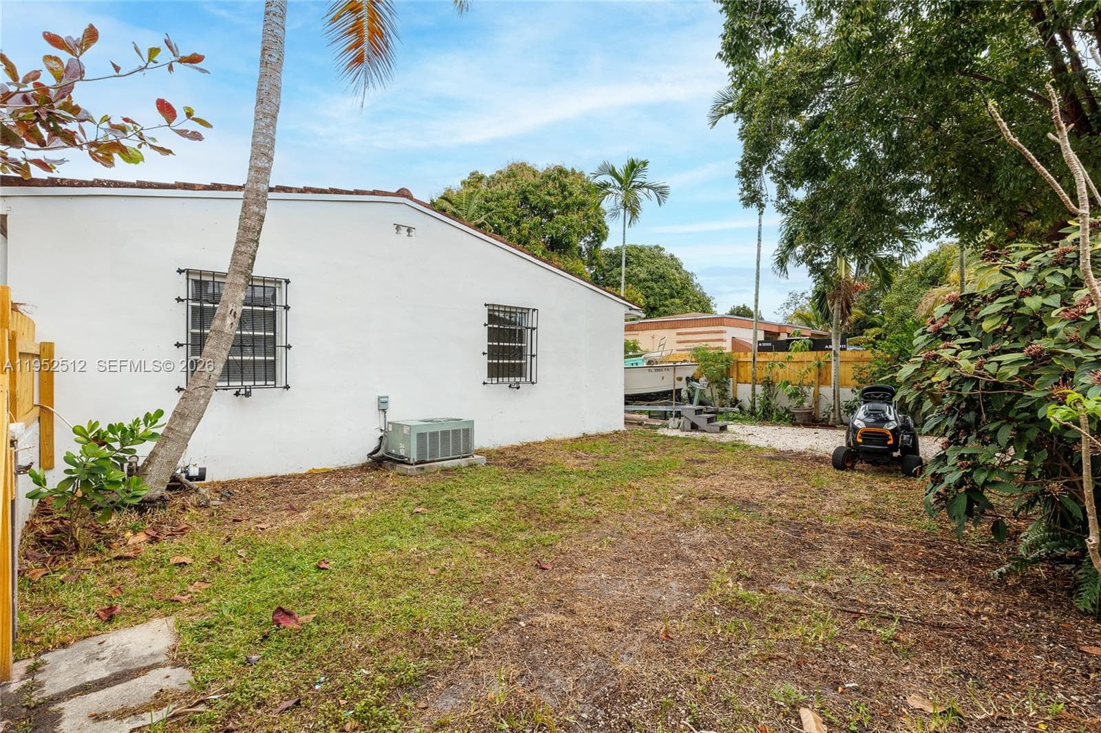 14601 NW 10th Ave, Miami FL 33168 — 32