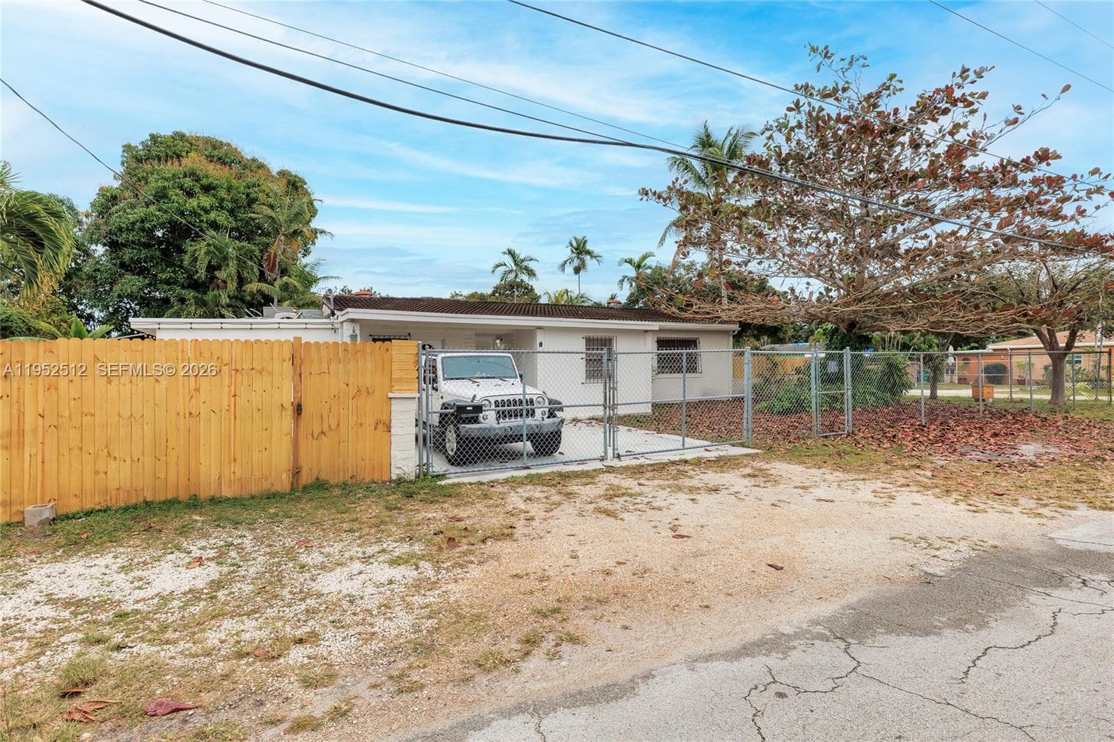 14601 NW 10th Ave, Miami FL 33168 — 36