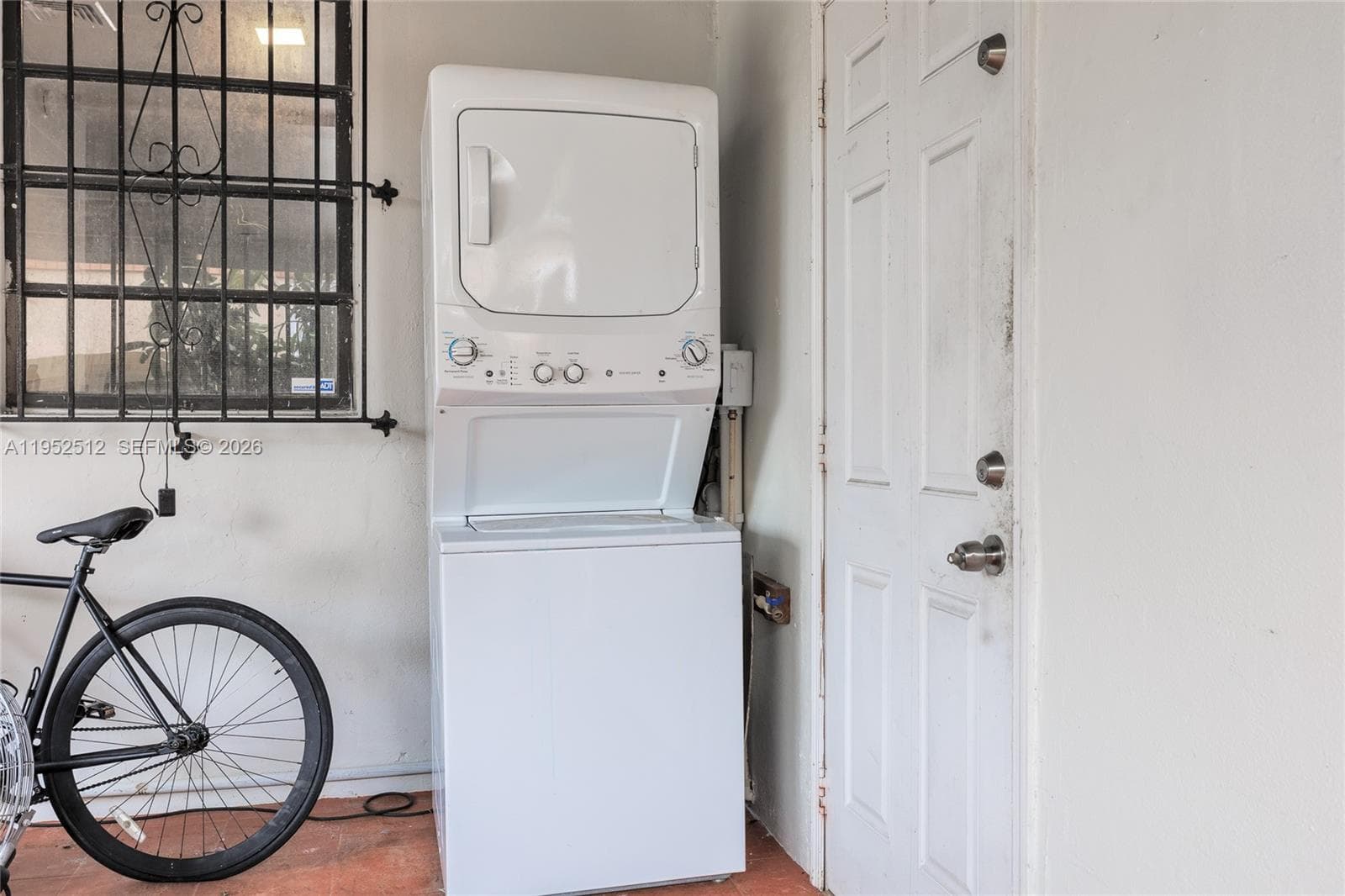 14601 NW 10th Ave, Miami FL 33168 — 14