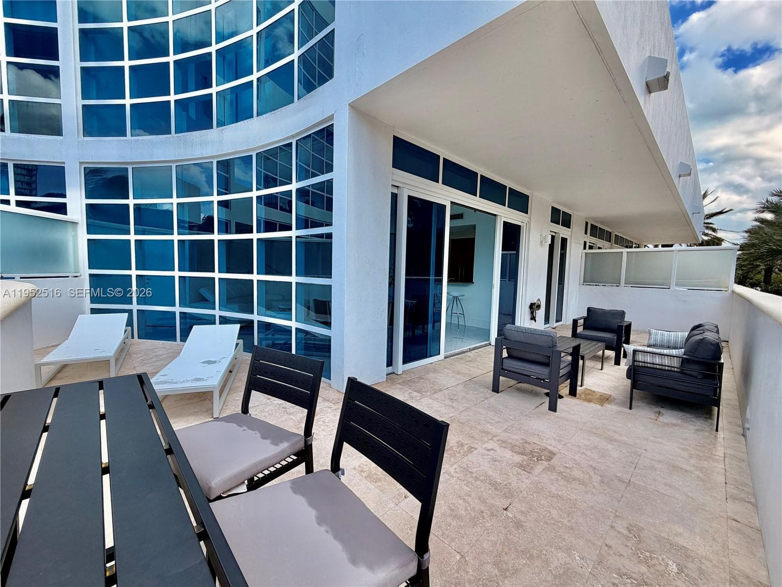 50 S Pointe Dr, Miami Beach FL 33139 — 12