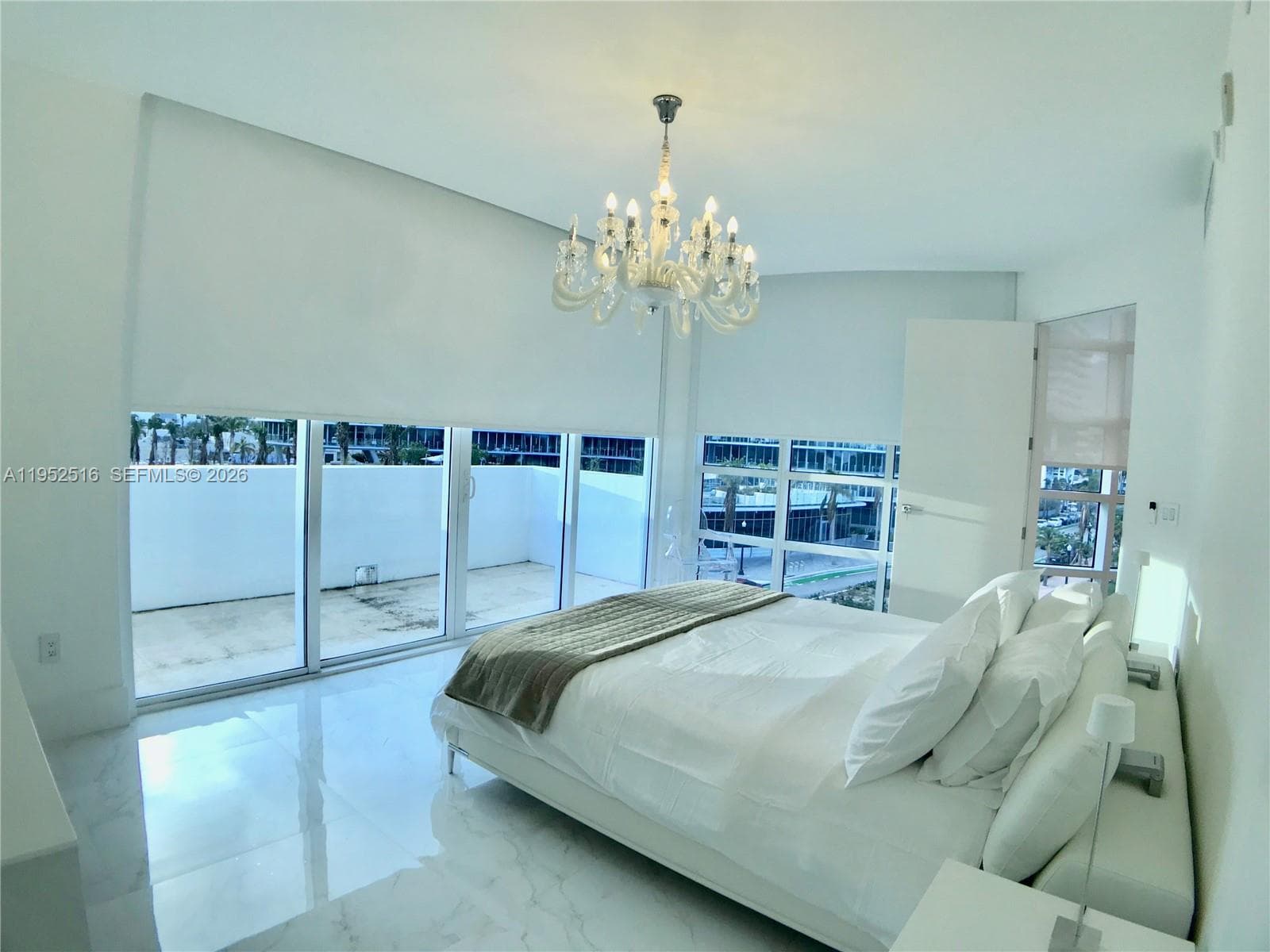 50 S Pointe Dr, Miami Beach FL 33139 — 4
