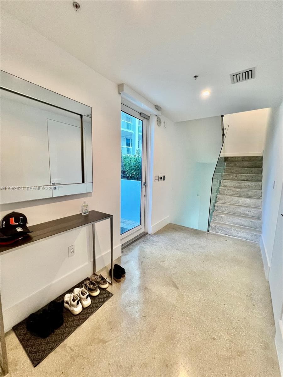 50 S Pointe Dr, Miami Beach FL 33139 — 2