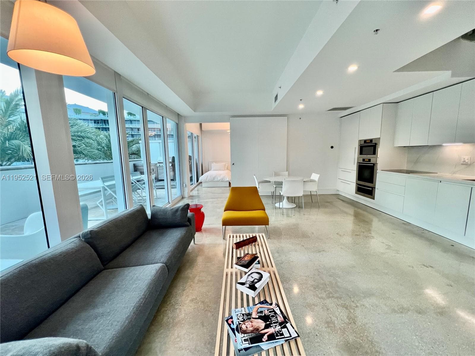 50 S Pointe Dr, Miami Beach FL 33139 — 16