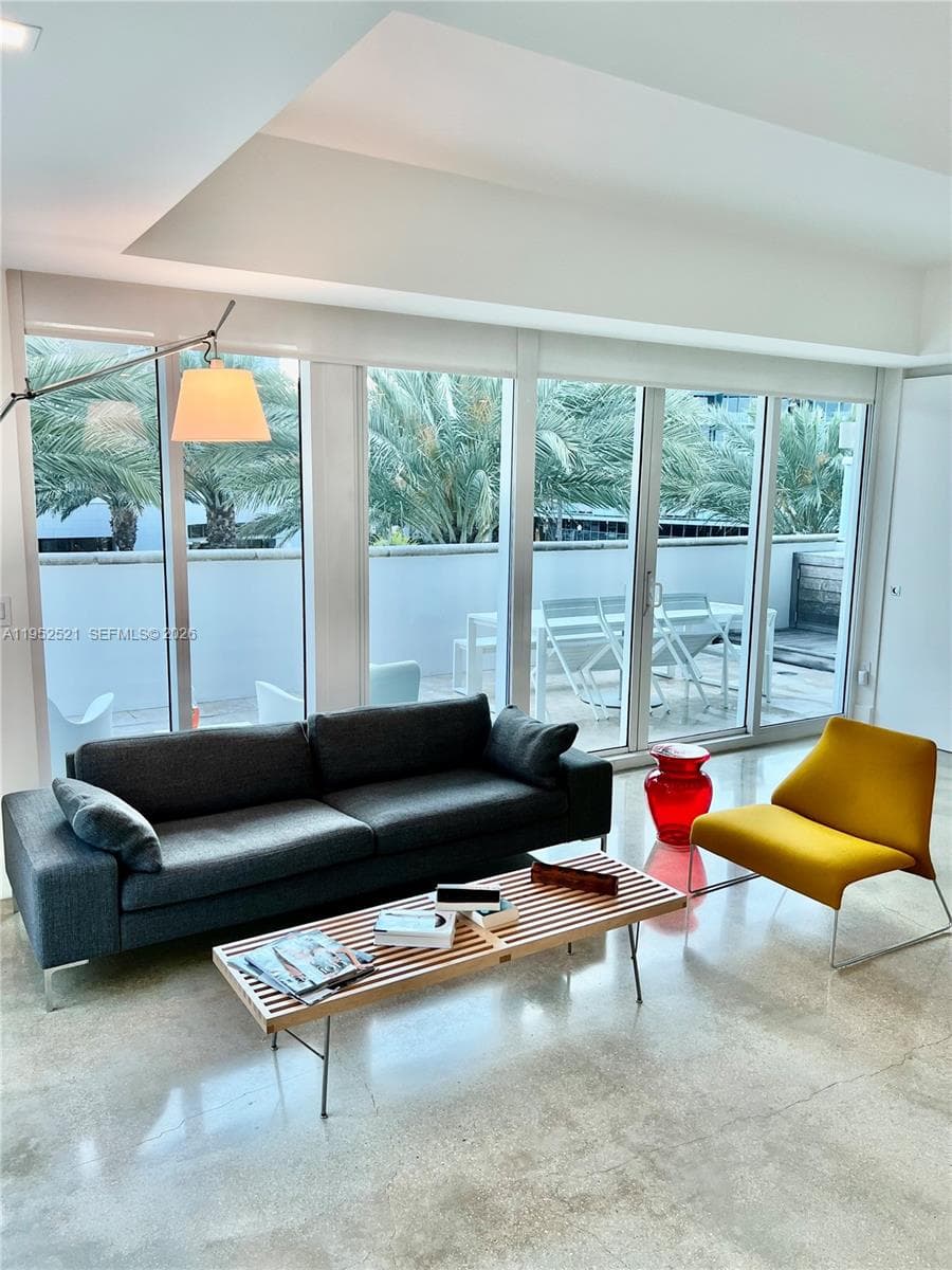 50 S Pointe Dr, Miami Beach FL 33139 — 14