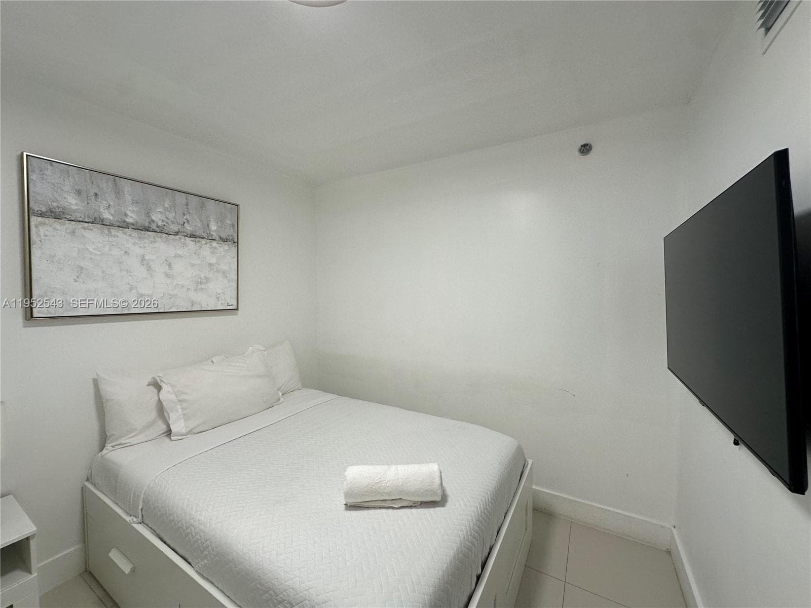 1200 Brickell Bay Dr # 1712, Miami FL 33131 — 15