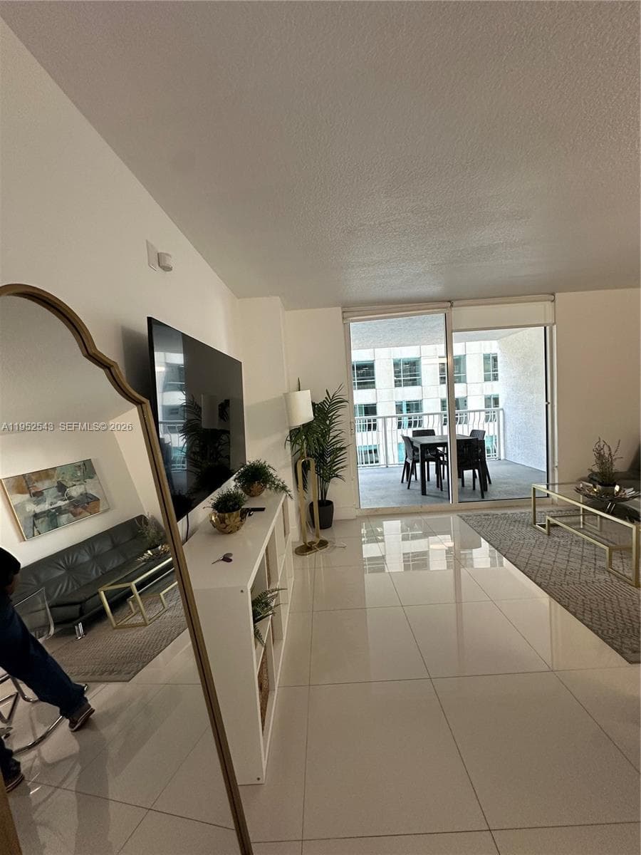 1200 Brickell Bay Dr # 1712, Miami FL 33131 — 8