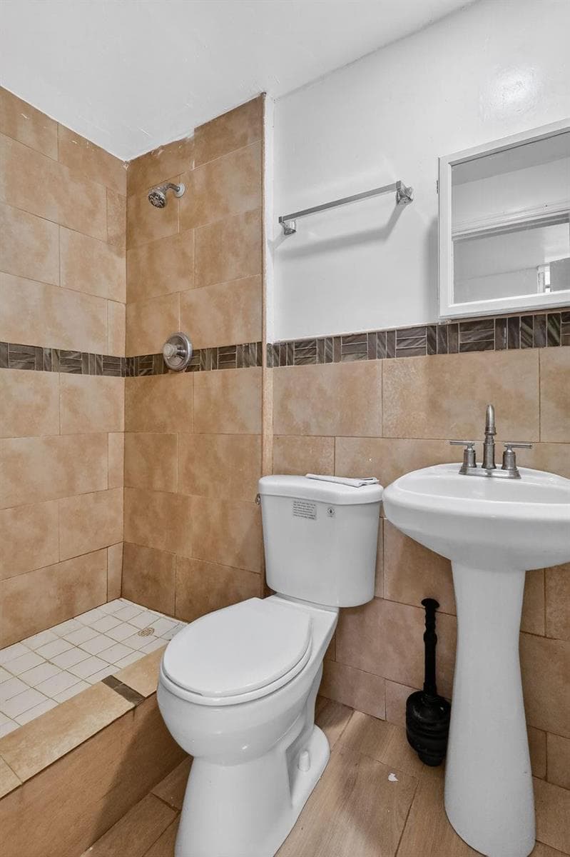269 NE 110th Terrace, Miami FL 33161 — 27