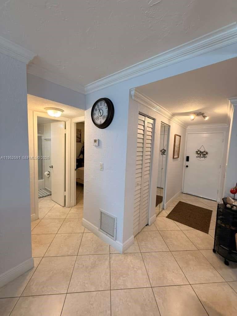 5501 NW 7th St # E207, Miami FL 33126 — 3