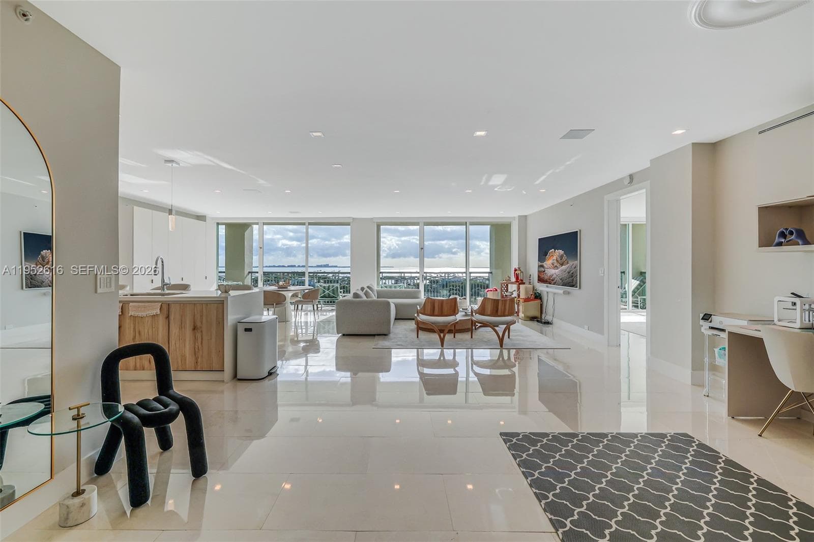 3400 SW 27th Ave # 802, Miami FL 33133 — 2