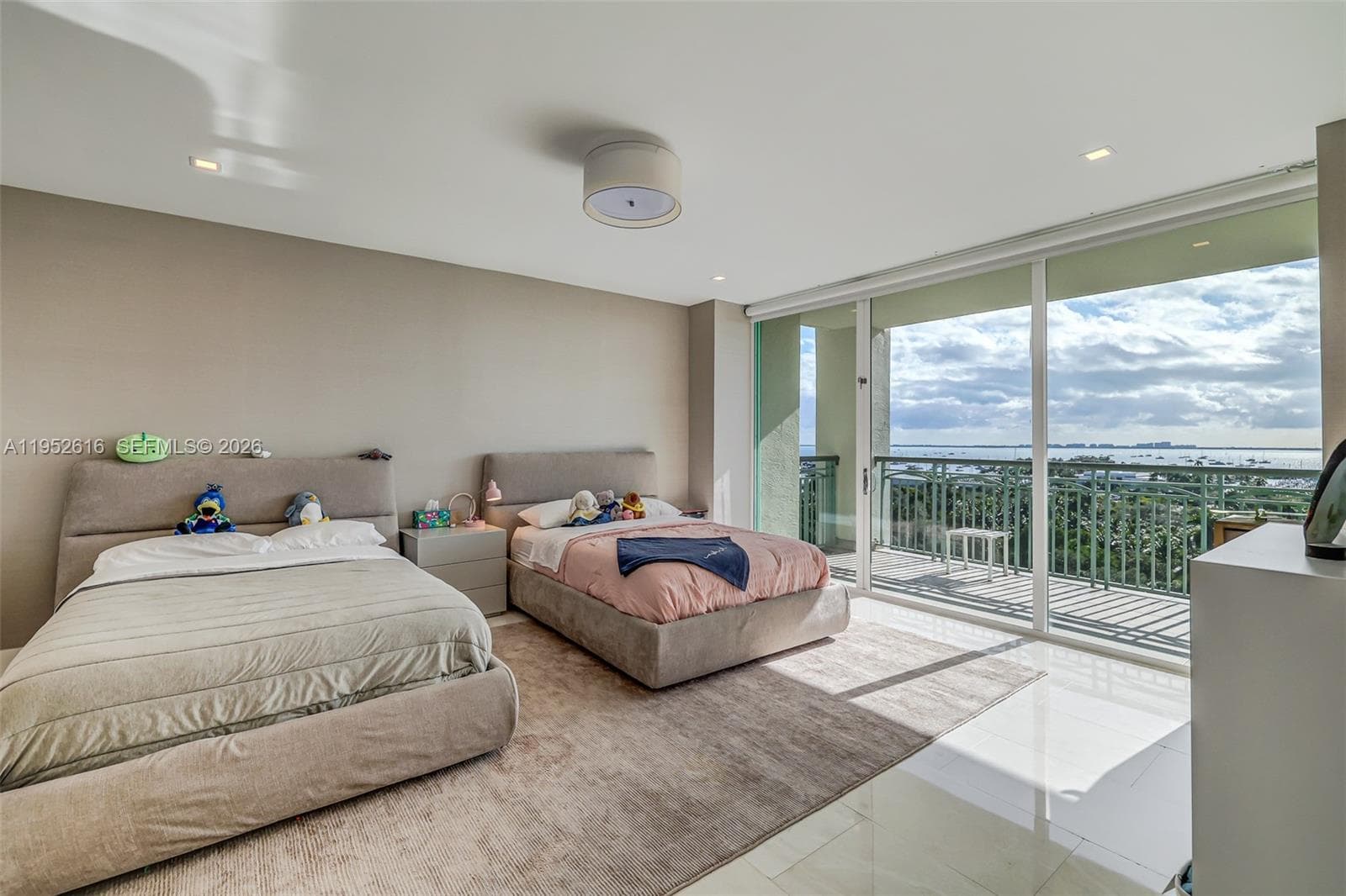 3400 SW 27th Ave # 802, Miami FL 33133 — 12